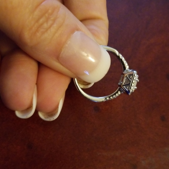 CZ Baguette Halo 925 Ring - Picture 3 of 5